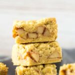 Apple Crumble Bars
