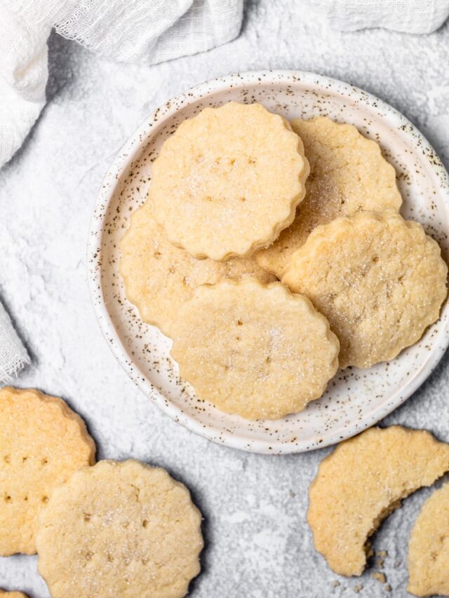 cropped-scottish-shortbread-8.jpg