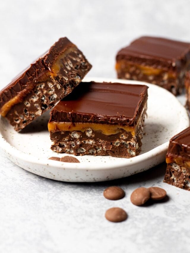 cropped-caramel-crunch-bars-1.jpg