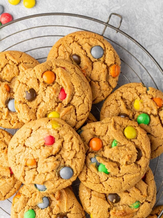 cropped-peanut-butter-mm-cookies-1.jpg