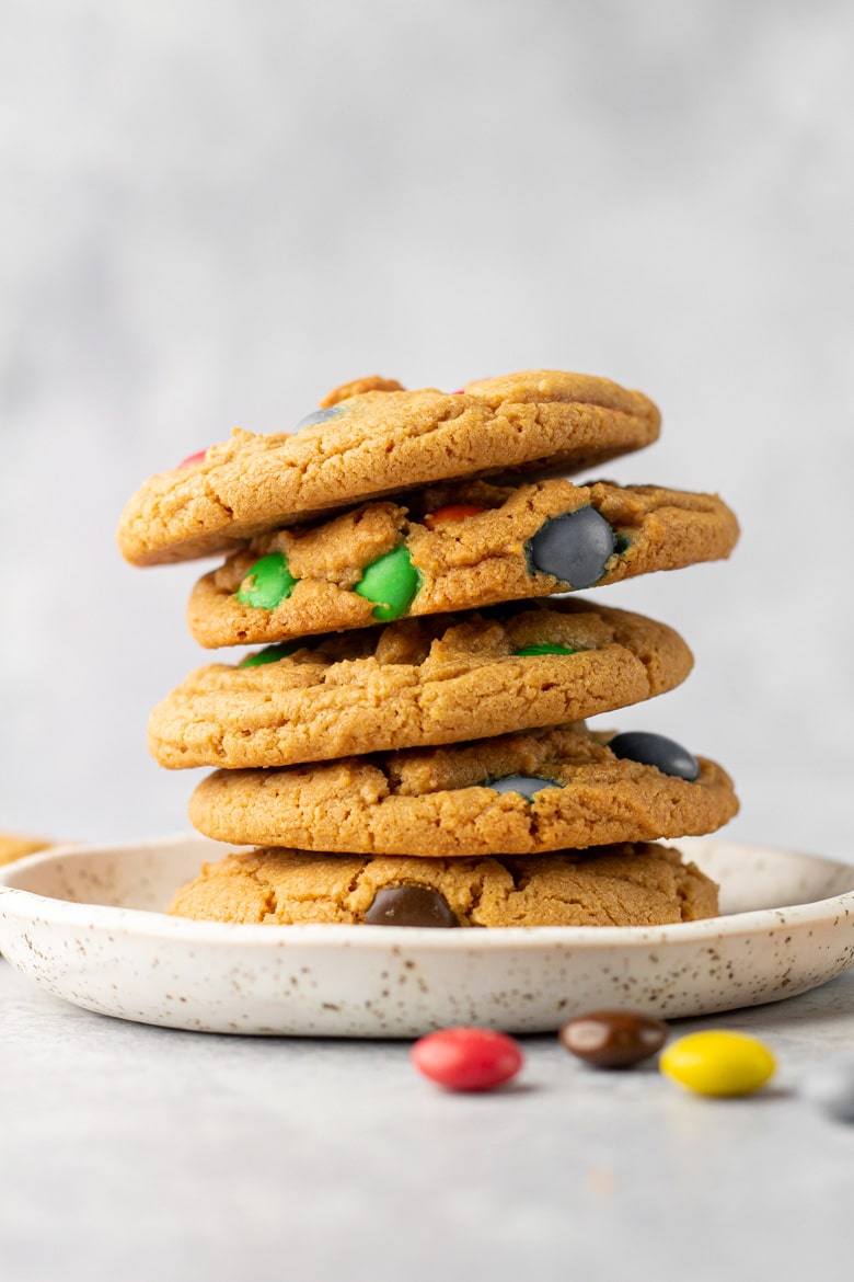 Peanut Butter M&M Cookies
